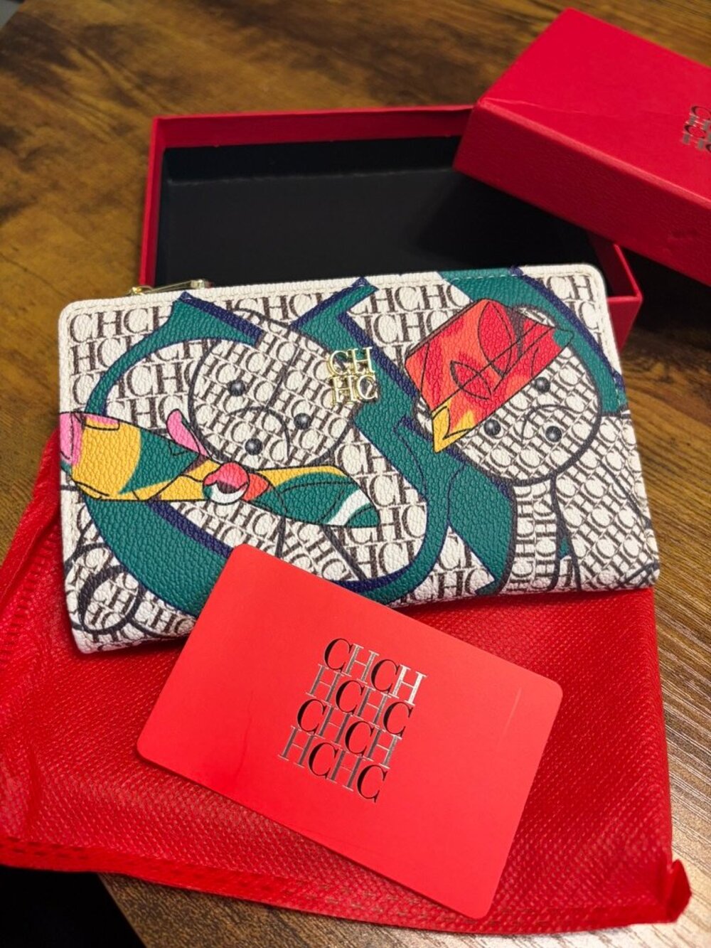 Chic Designer-Inspired Printed Wallet with Box & Dust Bag – Brand New